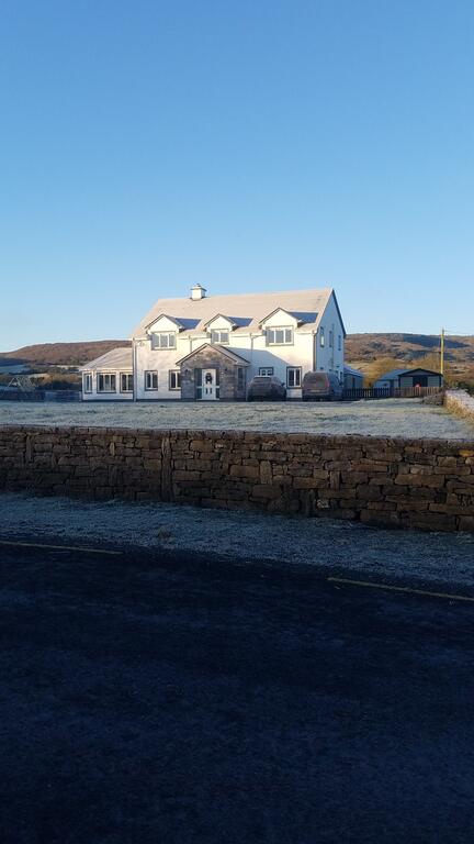 Burren Rock Farmhouse B&B room 1